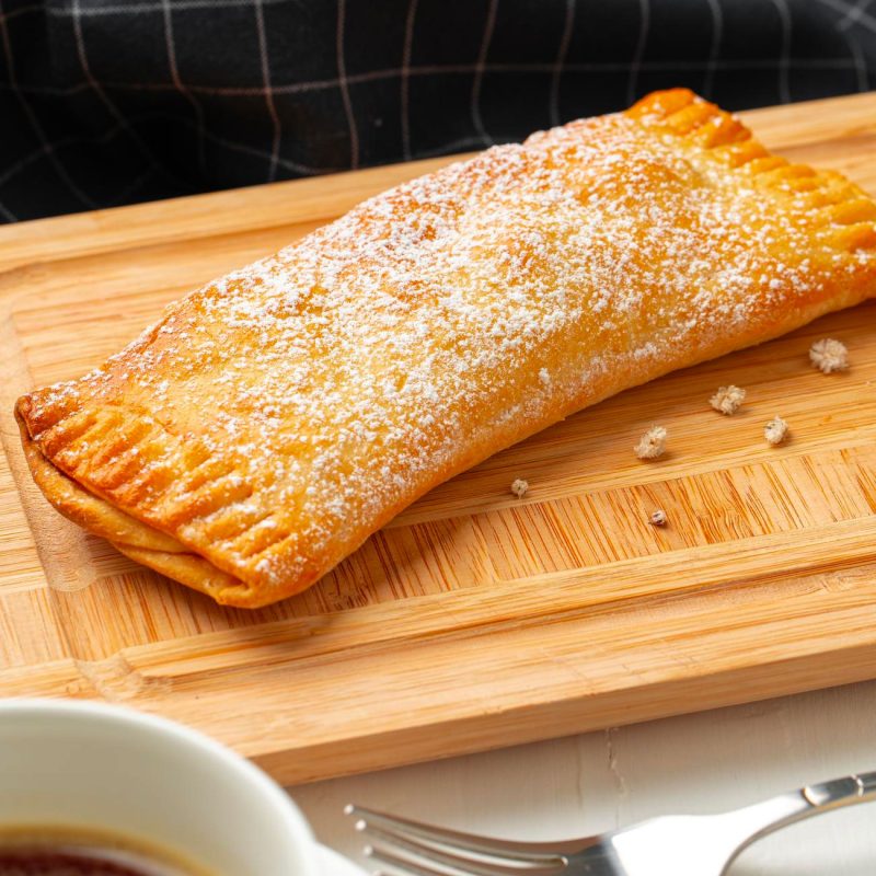 Empanada Manjar Nuez